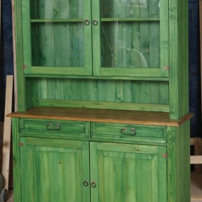 Kredens 14 z Kolekcji Kolonialnej - Kolor zielona bejca + miodowe wykończenia-Tarnów 