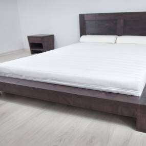 Brzozowe łóżko ENO - drewniana solidna rama - Meble współczesne